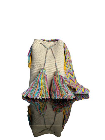 Mochila unicolor mediana 1 campanas